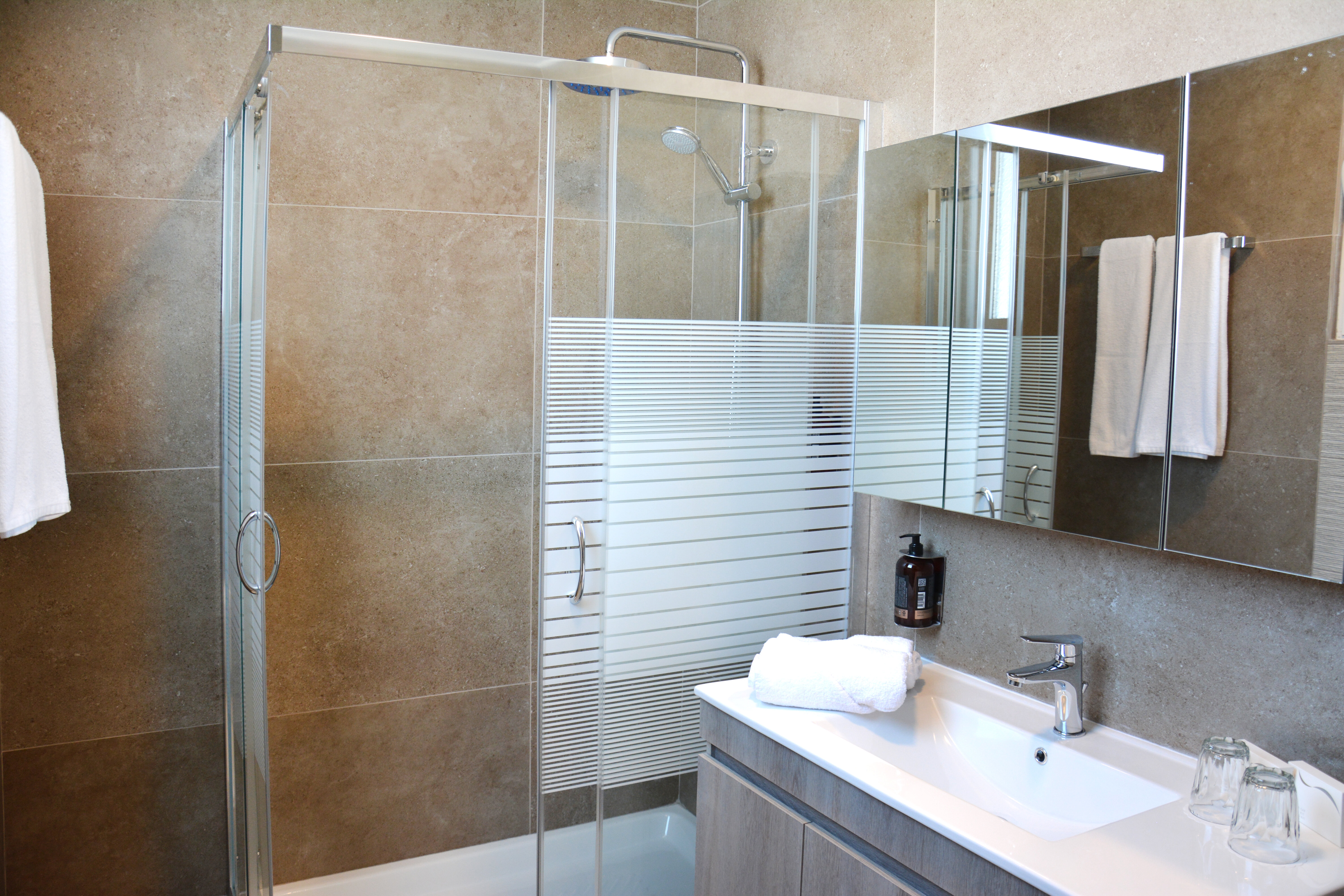 Фото Kosta Palace City Hotel