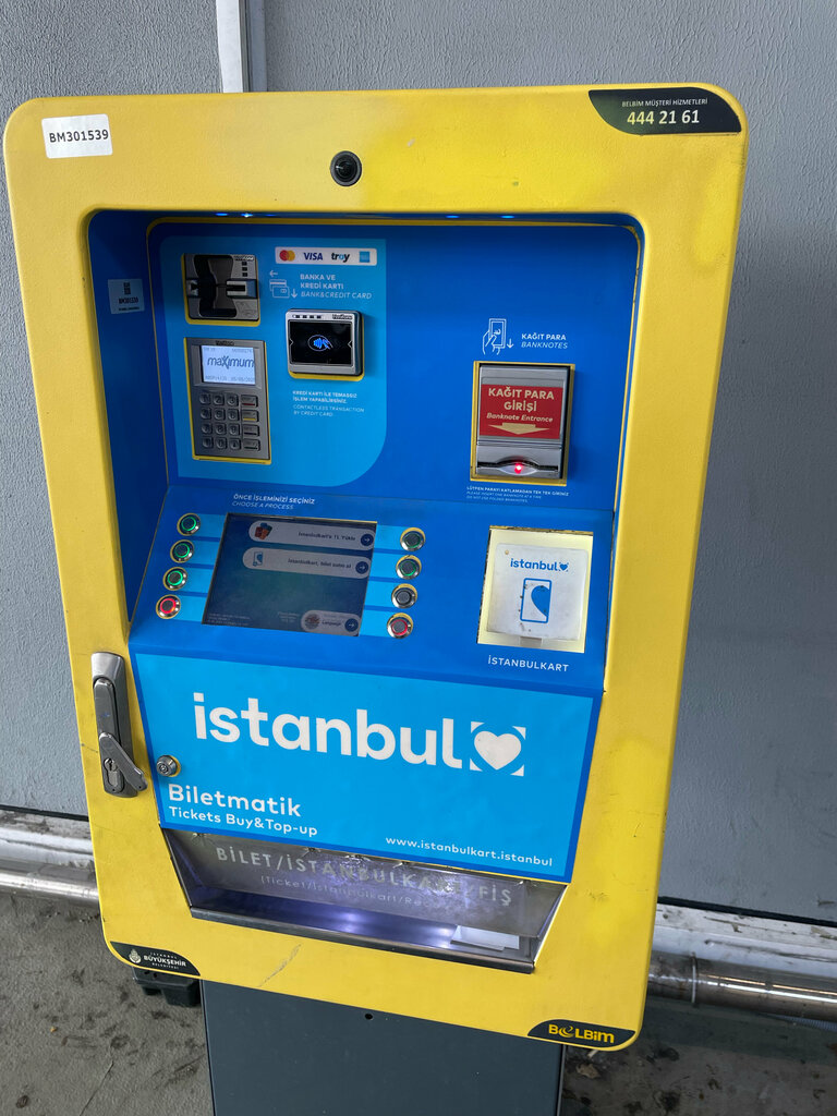Bilet otomatı Biletmatik Istanbulkart Havaist Bus Lt, Arnavutköy, foto