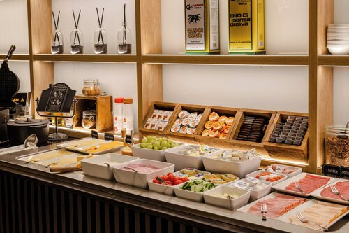 Гостиница Shanghai Hotel Holland в Делфте