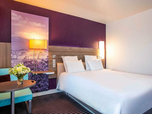 Гостиница Mercure Marseille Centre Vieux Port в Марселе
