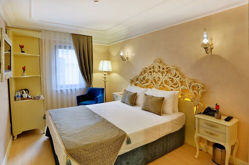 Гостиница Edibe Sultan Hotel-My Extra Home в Фатихе