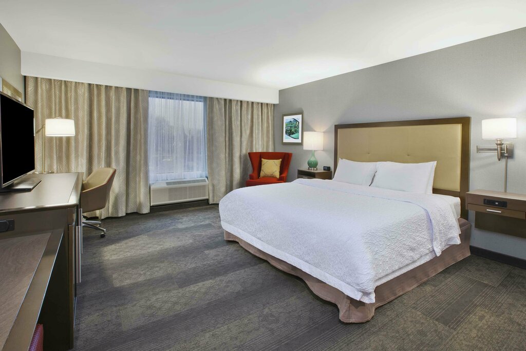 Hotel Hampton Inn by Hilton Detroit Dearborn, Dearborn, photo