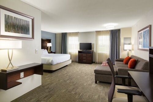 Гостиница Staybridge Suites Columbus Polaris, an Ihg Hotel в Колумбусе
