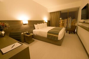 Гостиница Best Western Plus Urban Larco Hotel