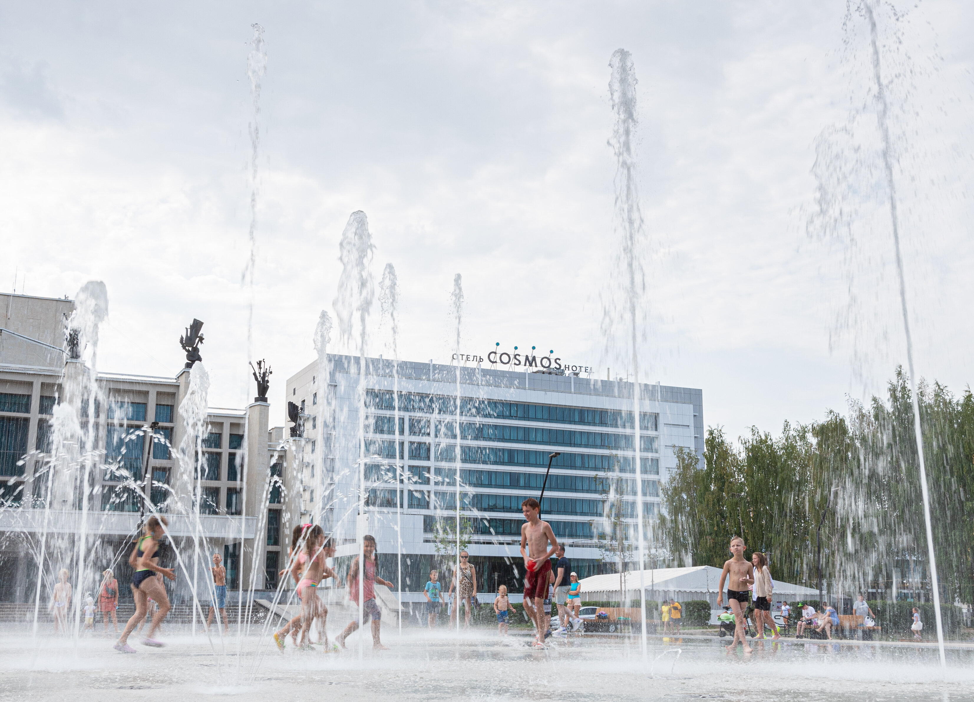 Фото Cosmos Izhevsk Hotel