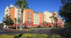 Гостиница Comfort Inn & Suites Near Universal Orlando Resort - Convention Ctr