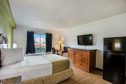 Гостиница Oyo Hotel Orlando Airport в Орландо