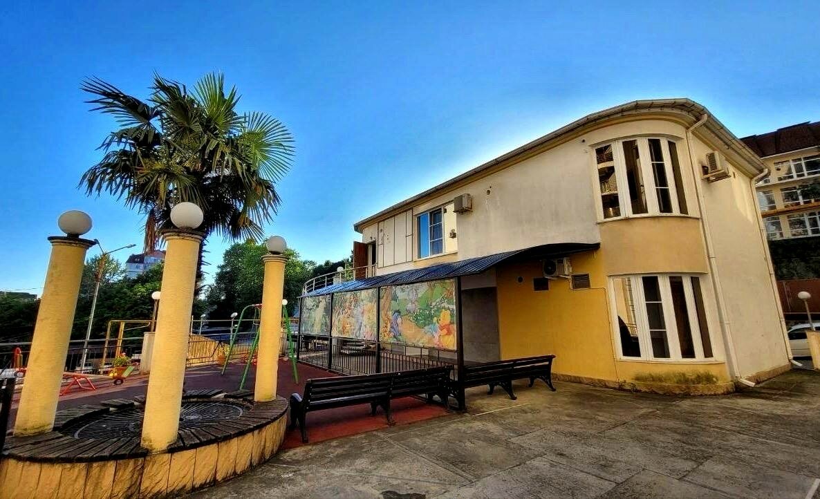 Фото отеля 1