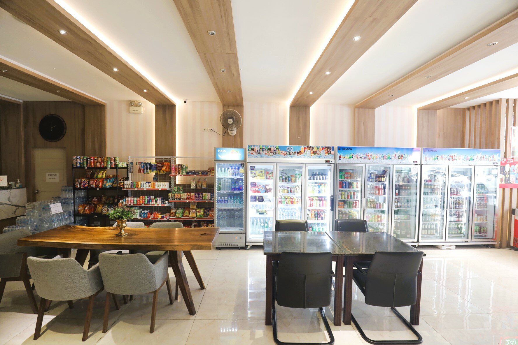 Фото SunSeaSand Hotel Patong