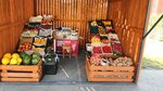 Овощи фрукты (posyolok Uvildy, Naberezhnaya ulitsa, 7А) ، متجر بيع خضر خضروات طازجة