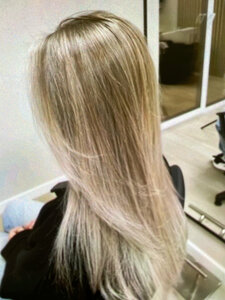 White crow (Astraviec, vulica Valadarskaga, 35А), beauty salon