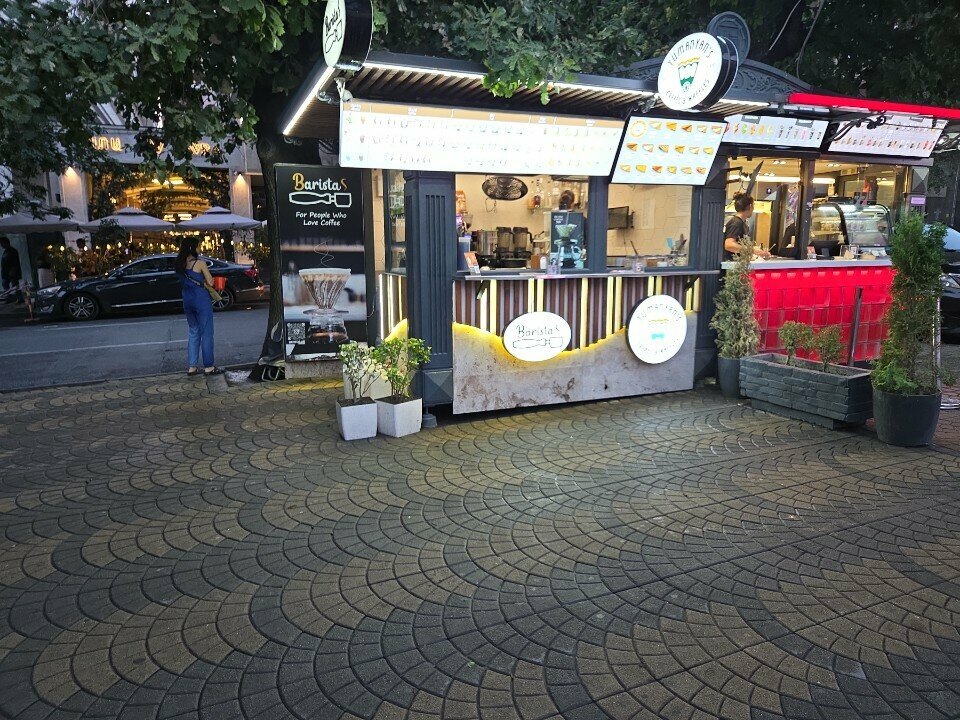 Cafe Tumayan, 's crepes &waffles, Yerevan, photo