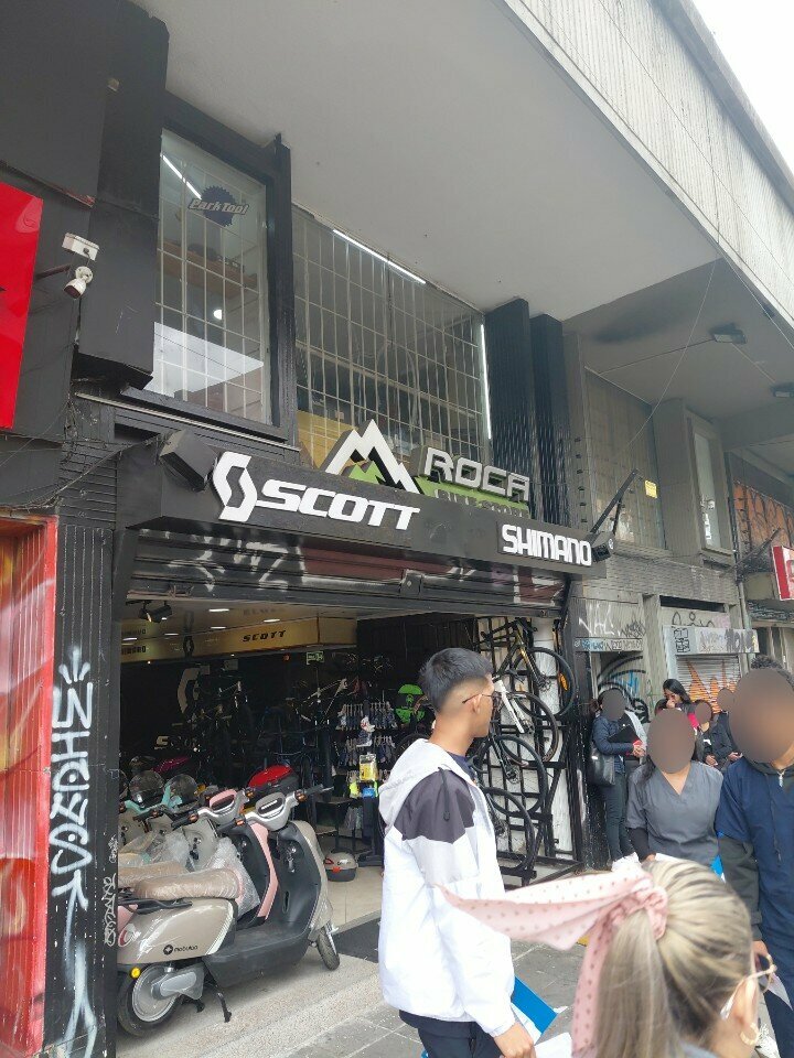 Bicycle shop Roca Bike Store Chapinero, Bogota, photo