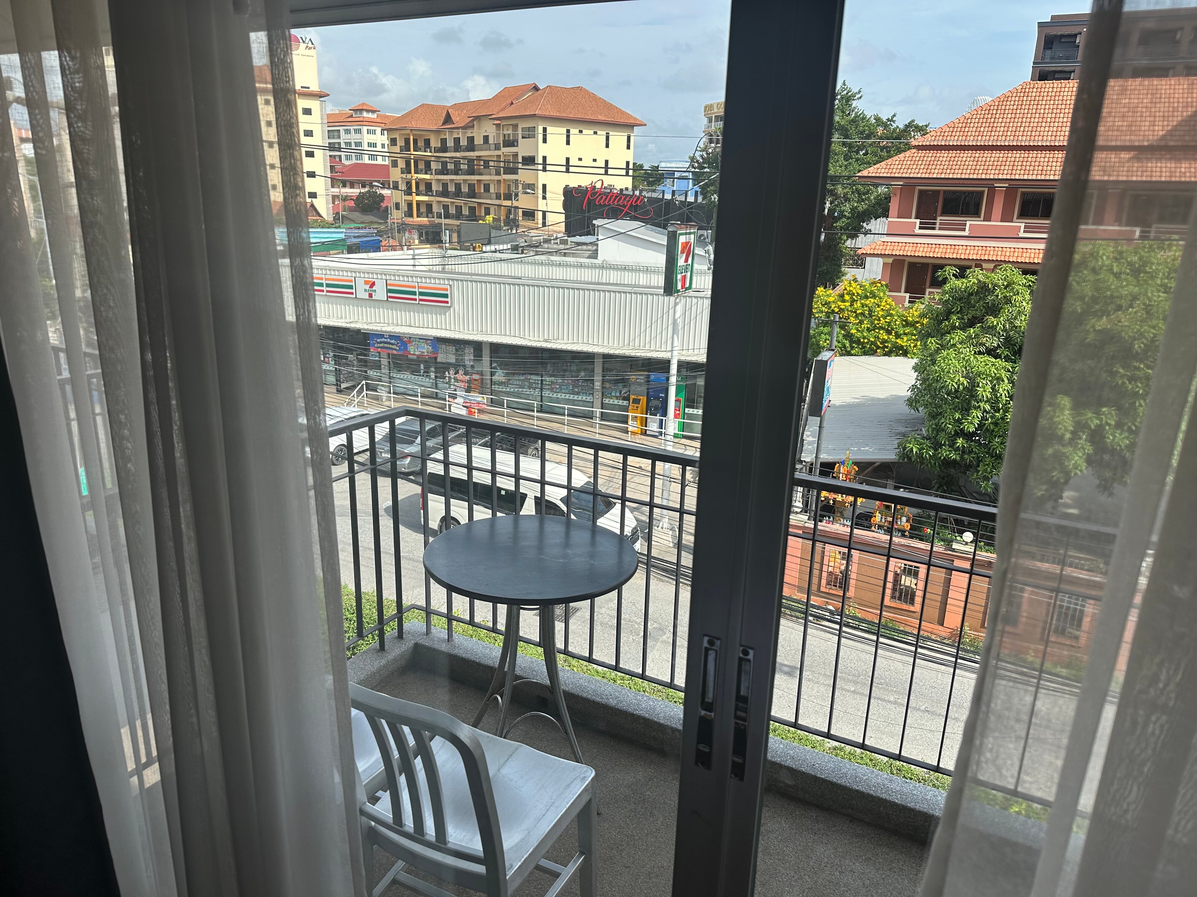 Фото The Leela Resort & SPA Pattaya