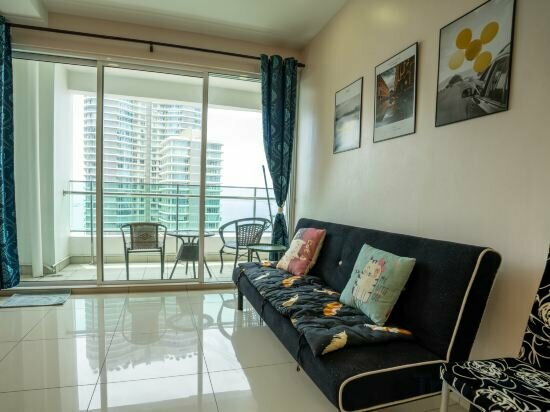 Apartments 2-bedroom Condo With Free Parking On Premises, George Town, photo