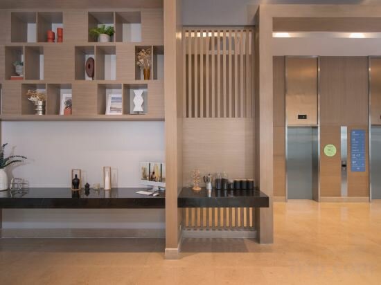 Фото Citadines Roces Quezon City