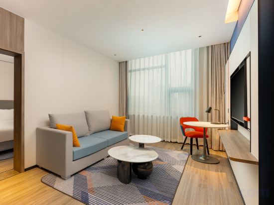 Фото 196079182698