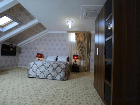 Фото City Line Boutique Hotel 