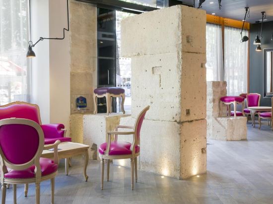 Фото Hotel Marais Grands Boulevards