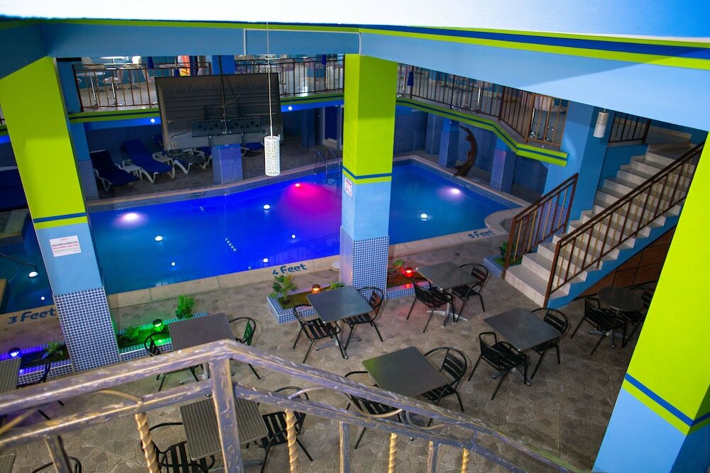 Фото La Pépinière Hôtel