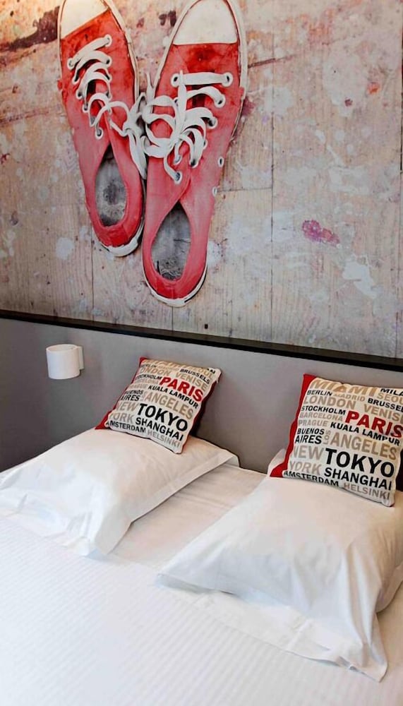 Фото Hotel De La Presse