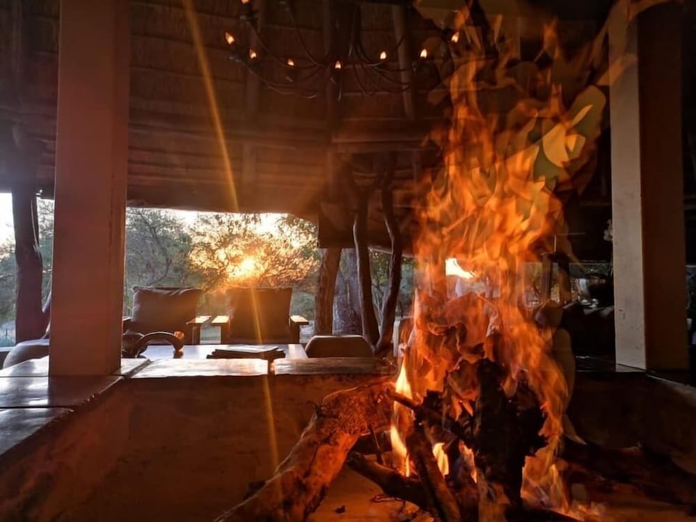 Фото Itaga Luxury Private Game Lodge