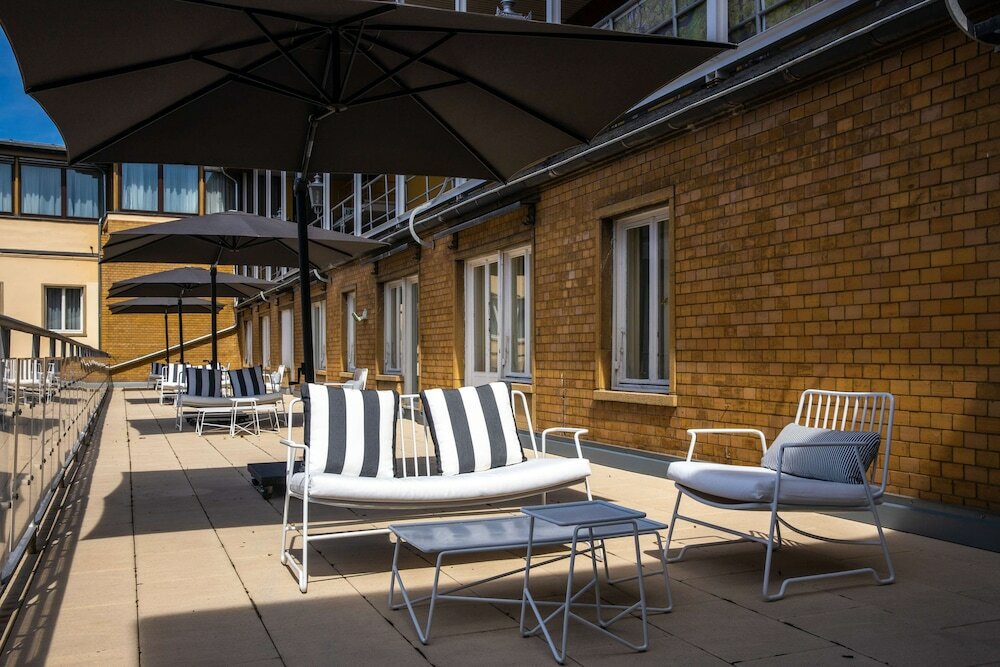 Фото Radisson Blu Schwarzer Bock Hotel