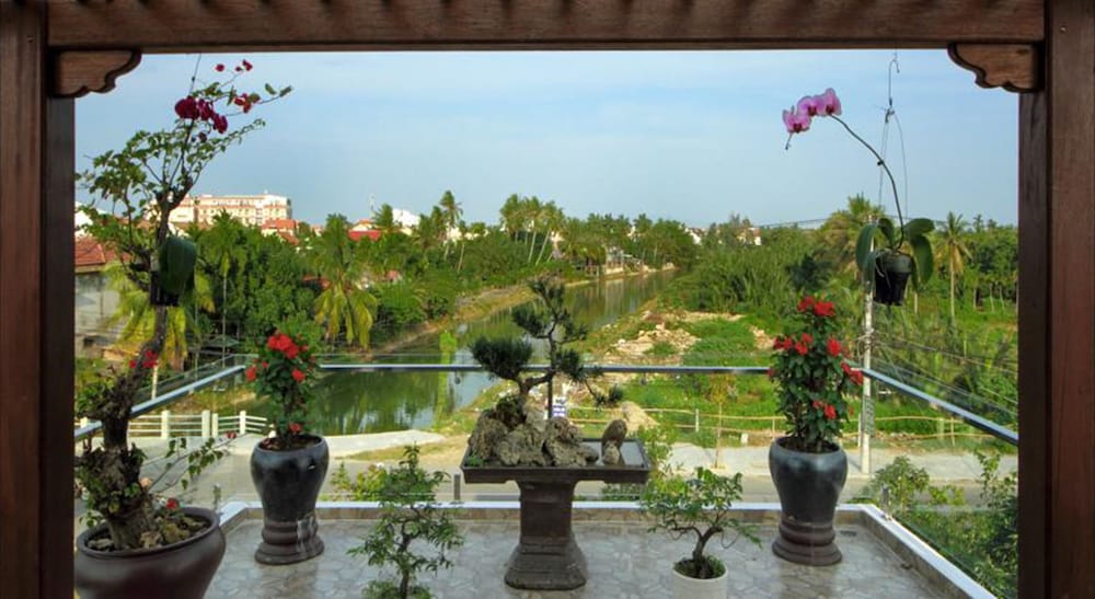 Фото Azalea Homestay