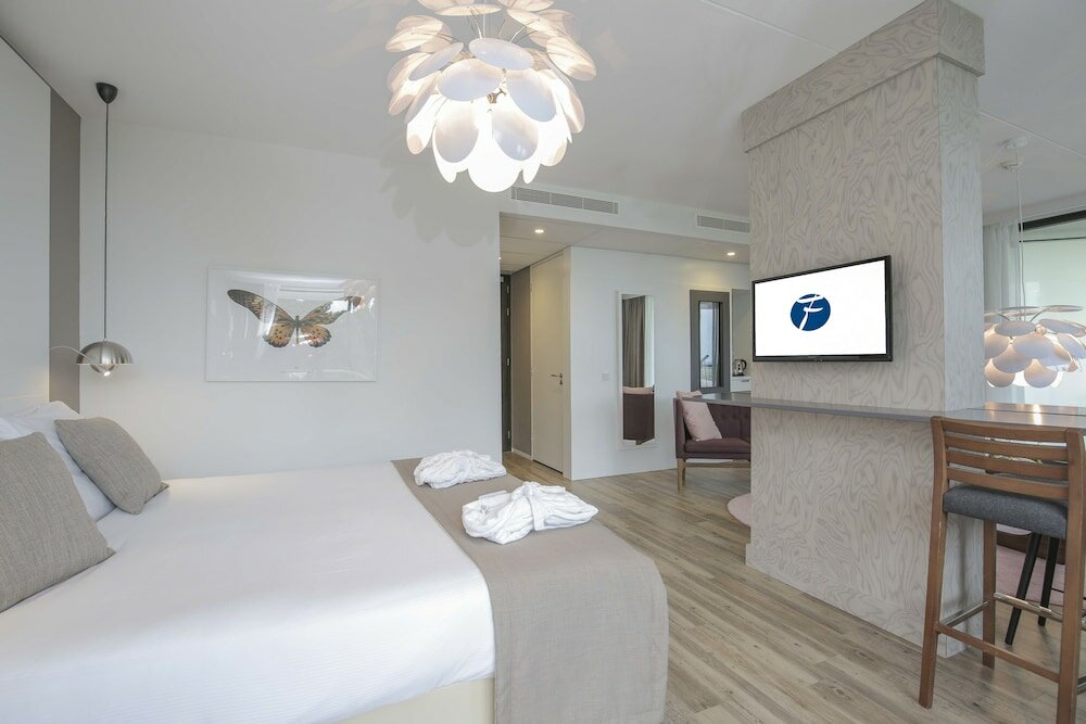 Фото Fletcher Hotel De Wageningsche Berg