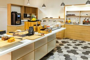 Гостиница Holiday Inn Perpignan