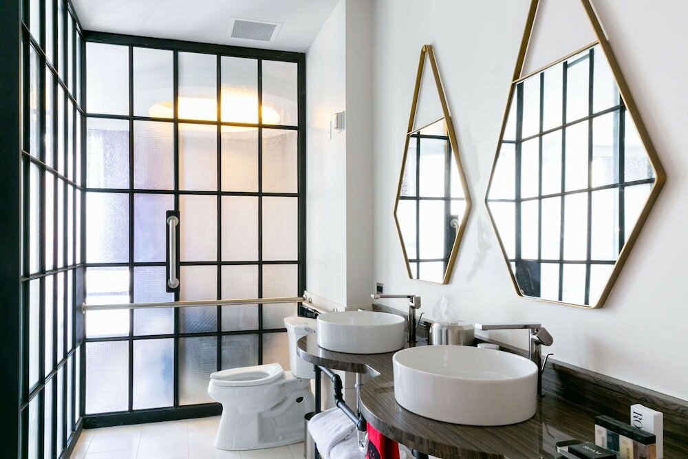 Фото Bobby Hotel