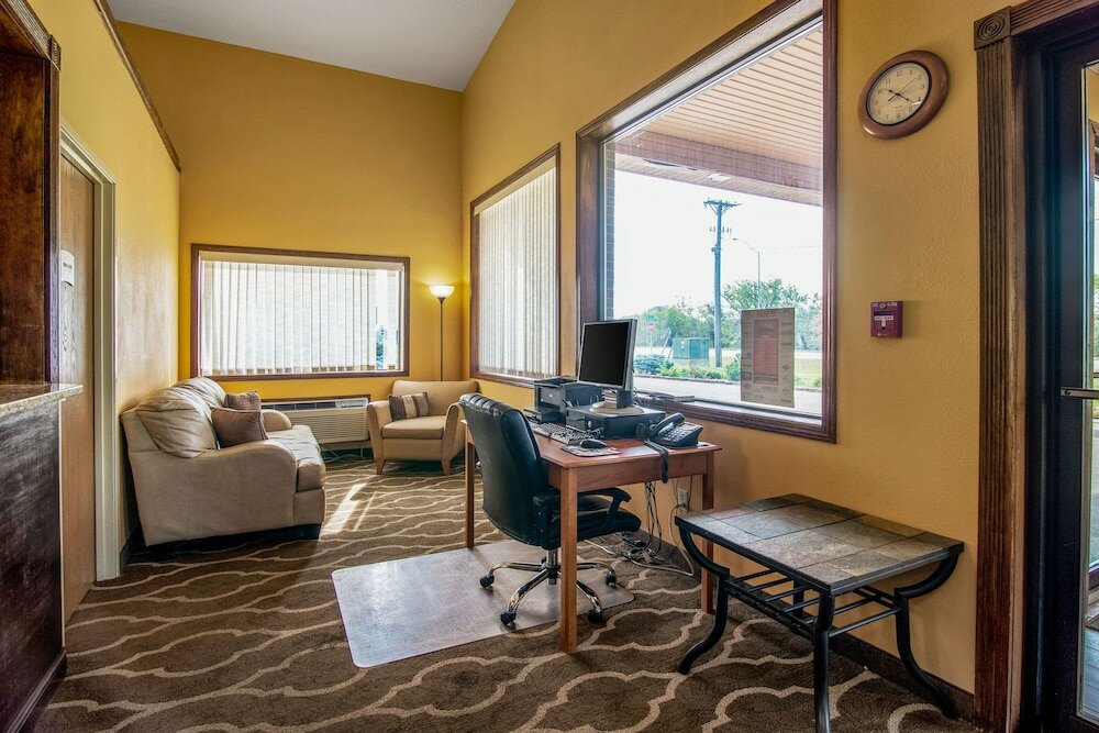 Фото Quality Inn Aberdeen