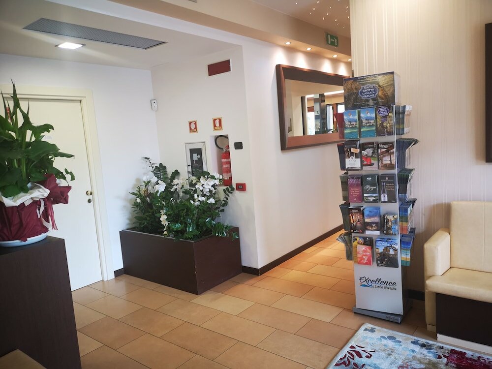 Фото Hotel Clarin 14 by Dori