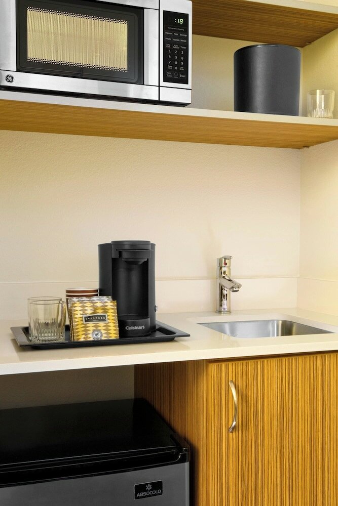 Фото SpringHill Suites St. Louis Brentwood