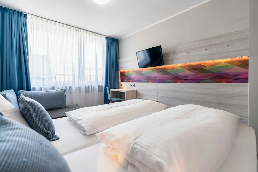 Фото Westend Hotel