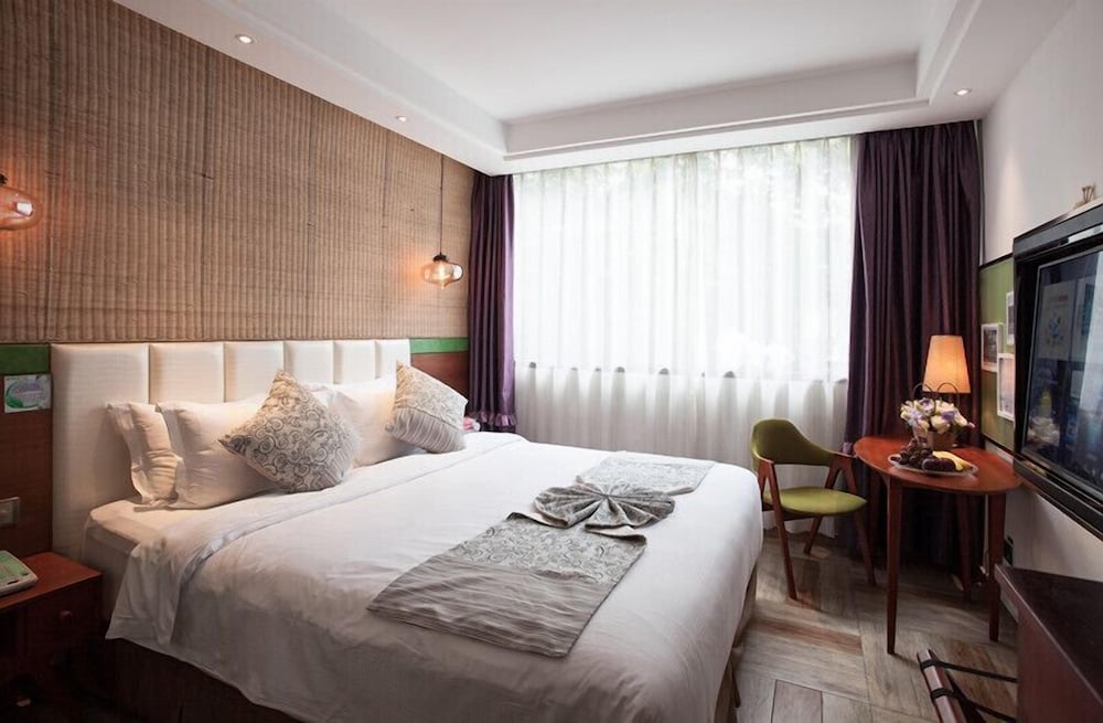 Фото Floral Hotel Hangzhou Yuxu Xixu Hotel Xihu Lingyin Temple Branch