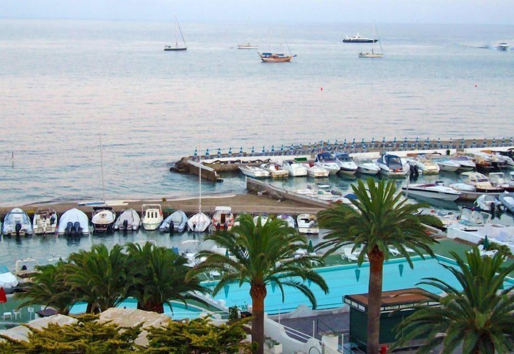 Фото Circeo Park Hotel