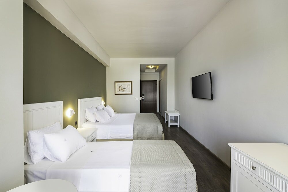 Фото Heaven Hotel