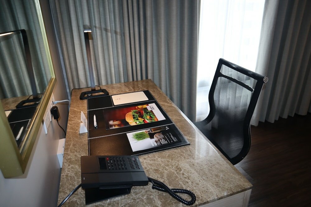 Фото Seda Central Bloc Cebu