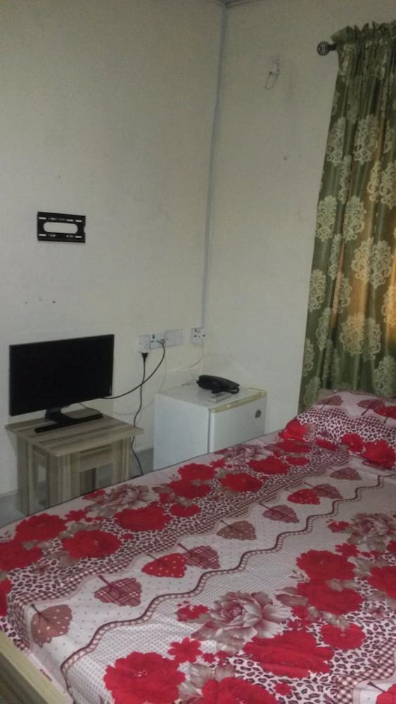 Фото Kings Crown Hotel