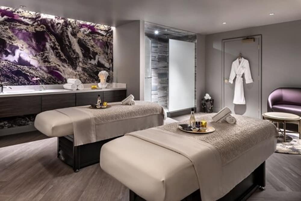 Фото The Omni King Edward Hotel