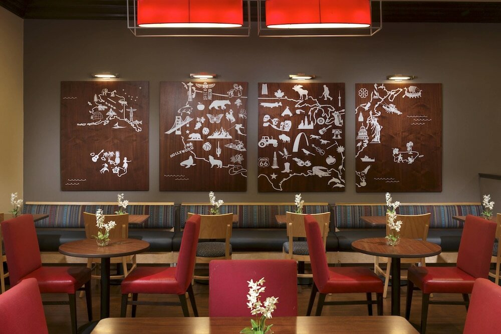 Фото TownePlace Suites by Marriott Houston Intercontinental Arpt