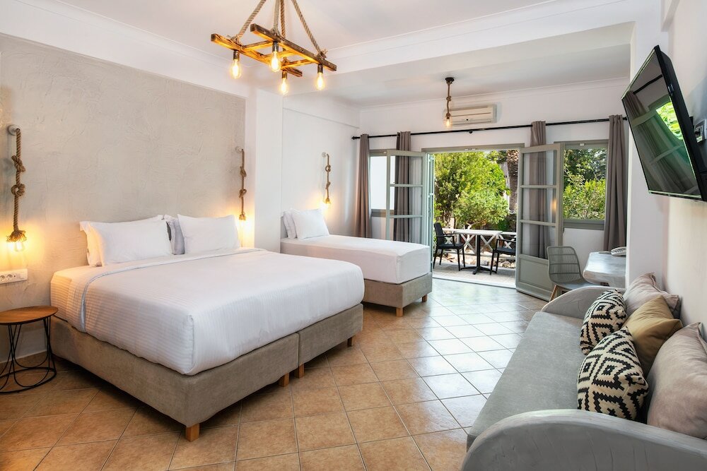 Фото Kalya Suites