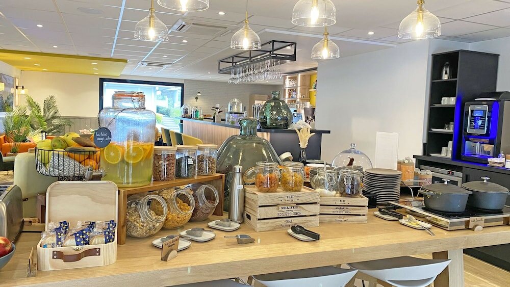 Фото Hotel Campanile Saint Etienne Centre - Villars