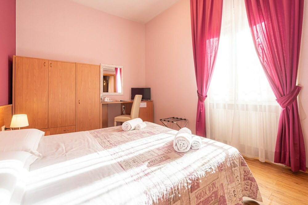 Фото Hotel Donatello