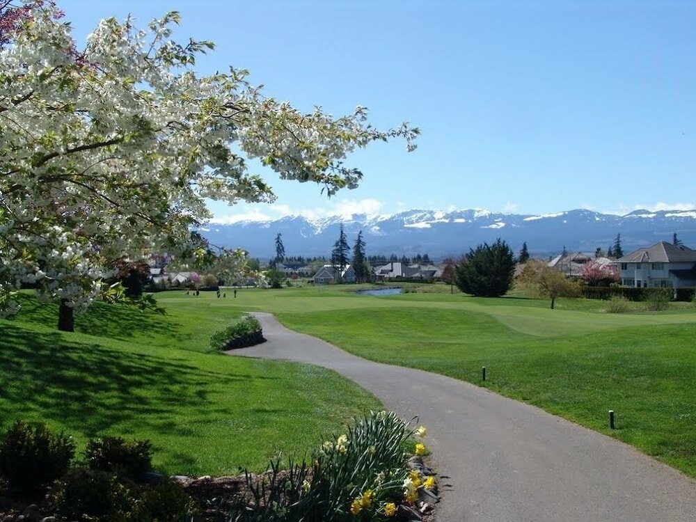 Фото Crown Isle Resort and Golf Community