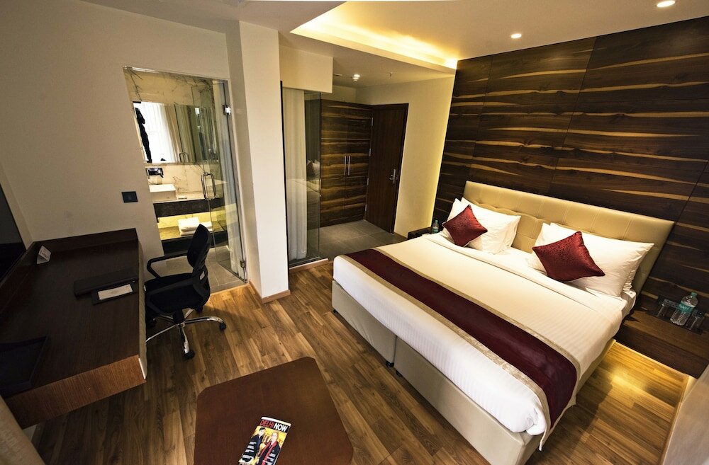 Фото Connaught Royale