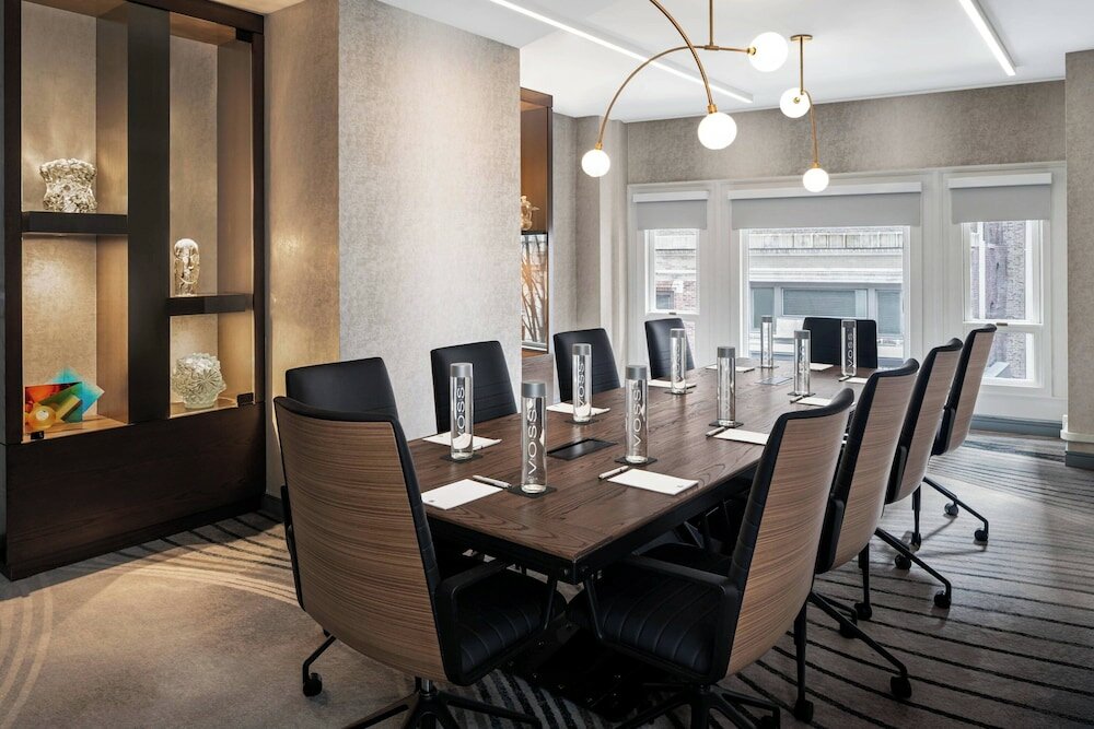 Фото Glass Light Hotel & Gallery, Autograph Collection