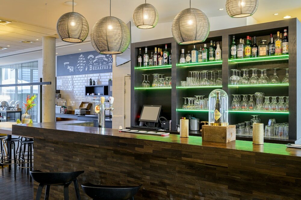 Фото Holiday Inn Express Mechelen City Centre an Ihg Hotel