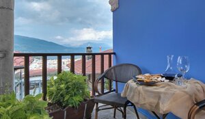 Гостиница Frontzou Politia